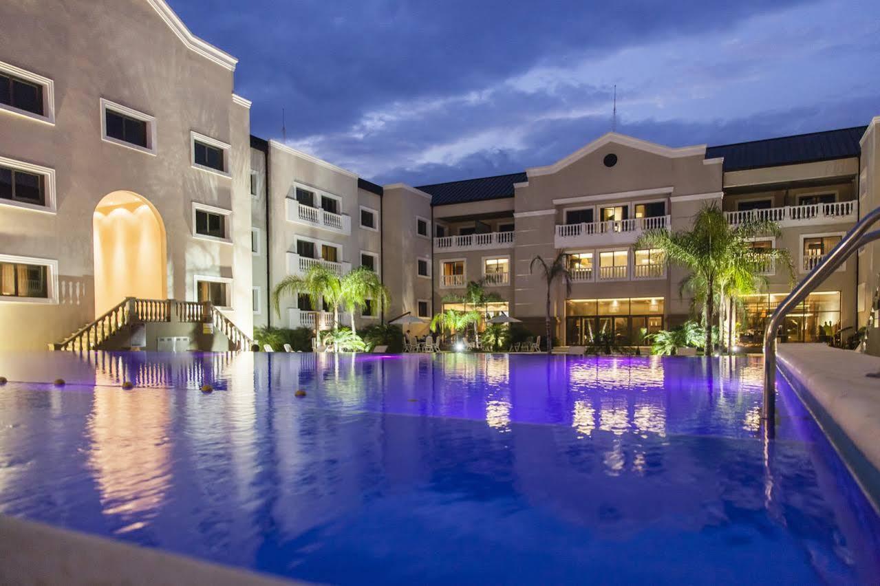 Hotel Howard Johnson & Casino